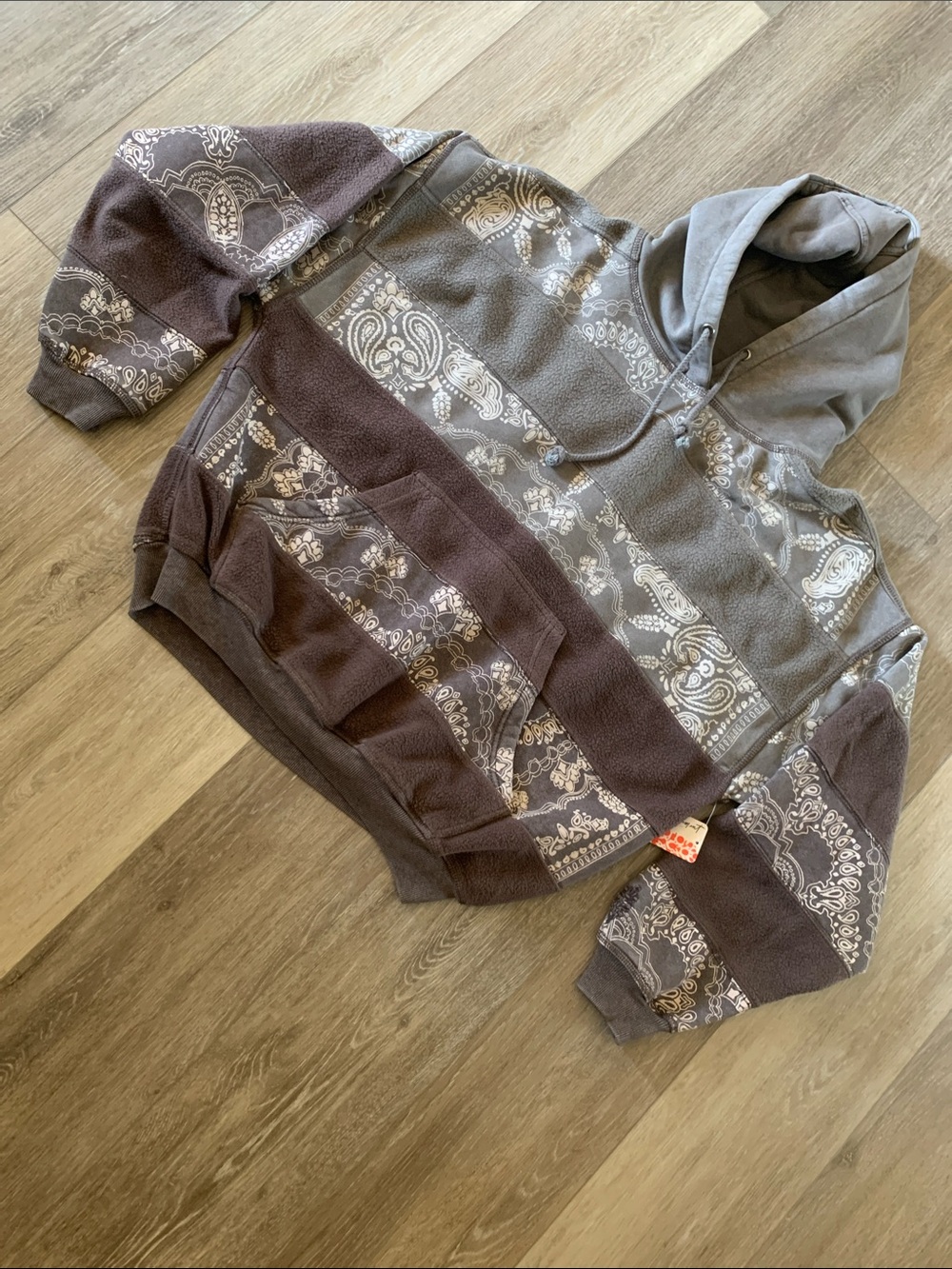FP MOVEMENT Oversized Final Call Hoodie Bandana Chocolate Brown NWT - Picture 6 of 8
